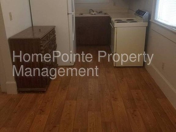 4th image of 1106 G St Unit 3