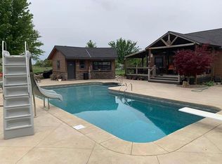 3779 Oregon Rd, Ottawa, KS 66067