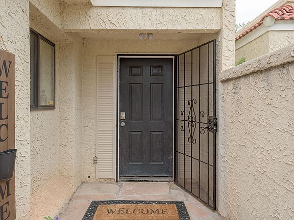 3rd image of 10829 Malaguena Ln NE