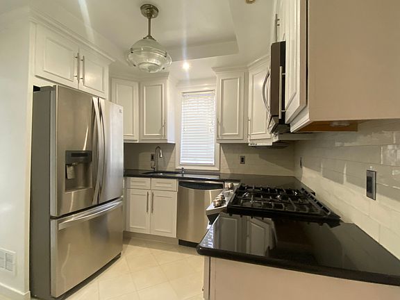 3rd image of 84-80 161st St #1