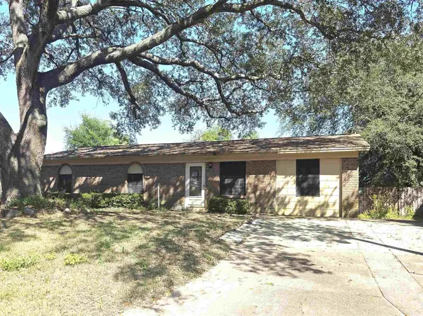 2980 English Oak Cir, Pensacola, FL 32526