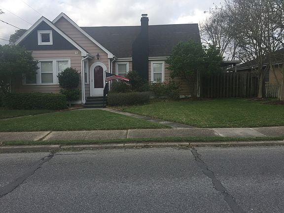 Corner lot in heart of town