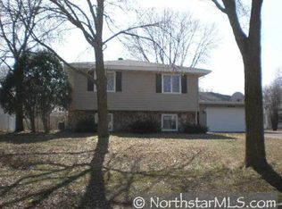 2384 Standridge Ave, Saint Paul, MN 55109