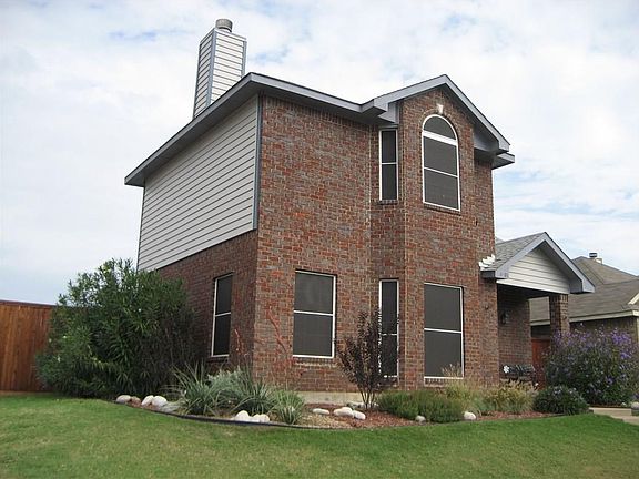 2nd image of 1601 Wheatfield Dr
