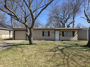 1008 Grande Dr, Mesquite, TX 75149