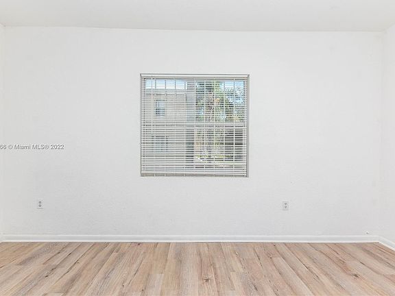 3rd image of 465 NW 83rd St #465