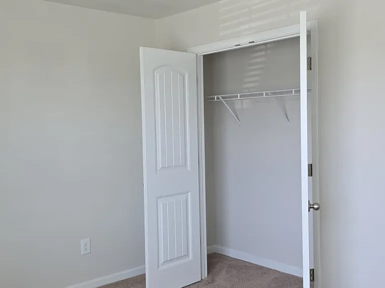 4715 Hazelburn Dr — Photo 18