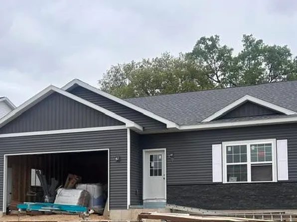 636 Lake Vw, Merrimac, WI 53561