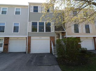 2019 Farnham Ct, Schaumburg, IL 60194
