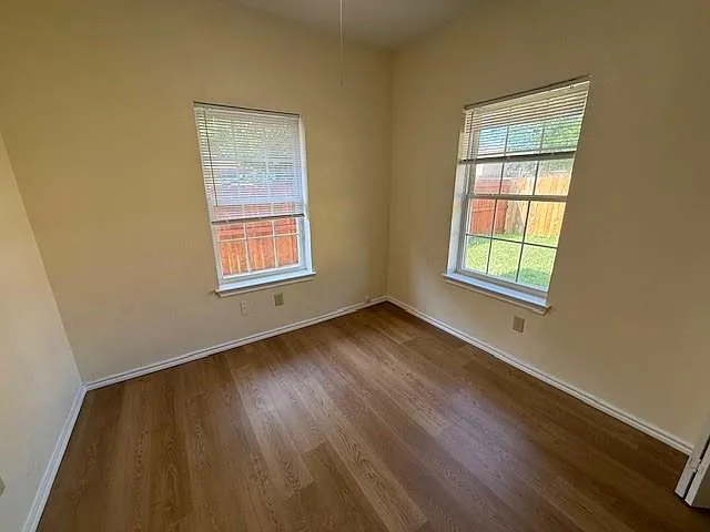 429 Northern Trl — Photo 12