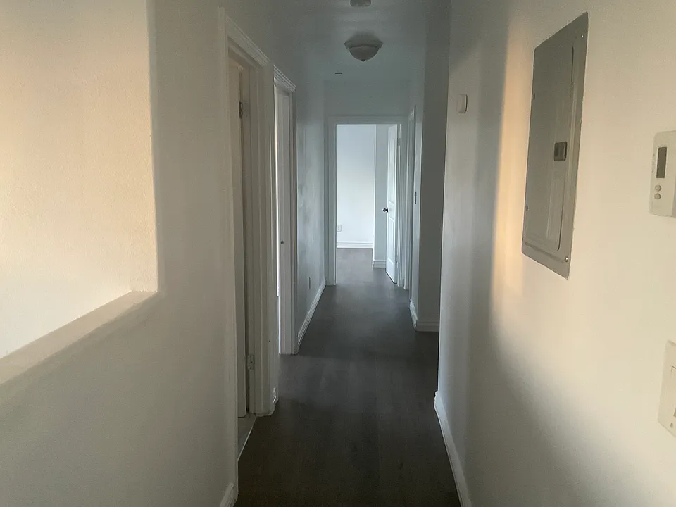 5869 S Figueroa St #5