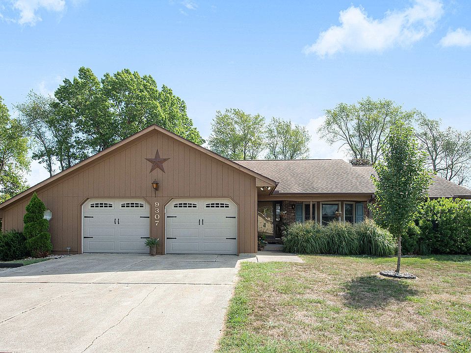 1st image of 9307 Arrowhead Dr E