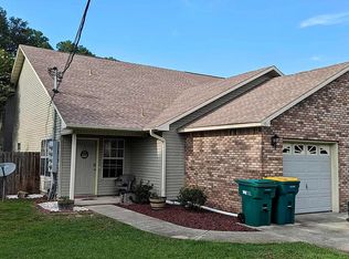 1017D Creel St, Fort Walton Beach, FL 32547