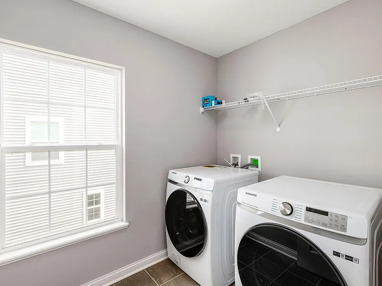 7400 Whimbrel Ln — Photo 45