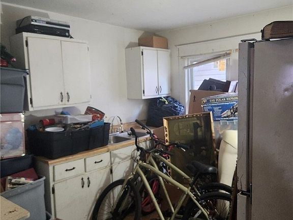 5th image of 514 Crawford St