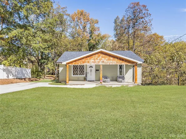 102 1/2 Hicks St, Cherryville, NC 28021