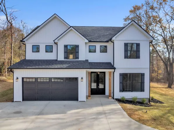 521 Burton Rd, Greer, SC 29651