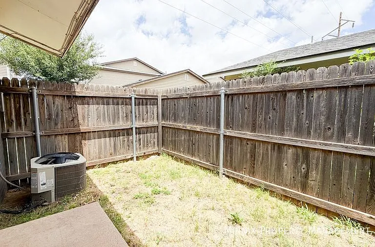 7303 Avenue X #105 — Photo 13