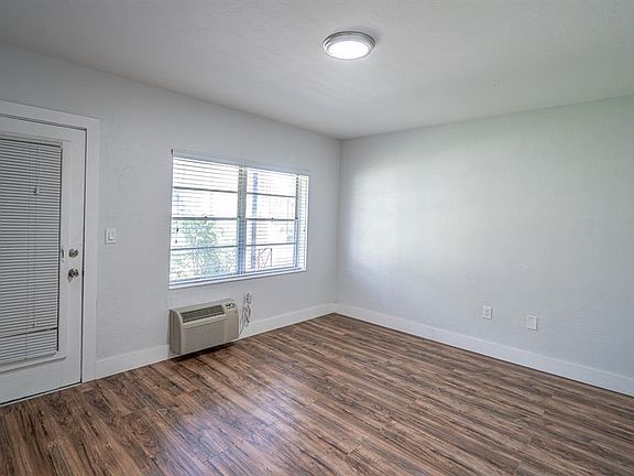 2nd image of 433 NE 82nd St Unit 3-433-03