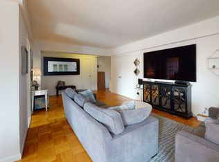 342 E 51st St #3D, New York, NY 10022