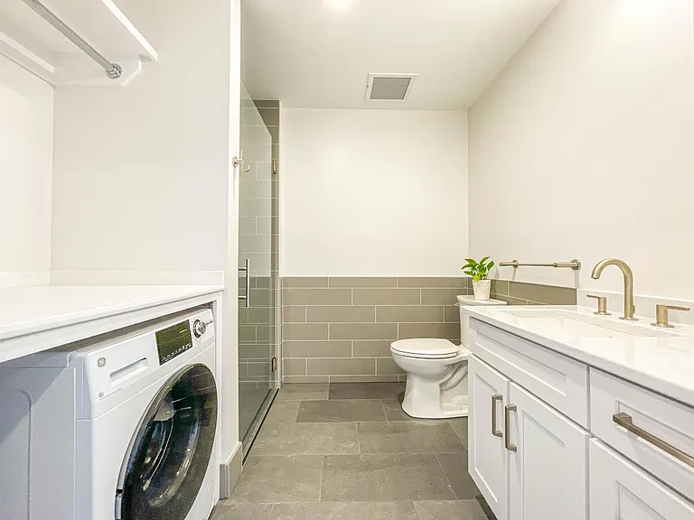 5 India St #407 — Photo 31