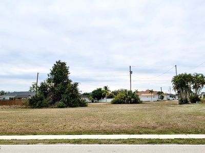 1906 Tropicana Pkwy W, Cape Coral, FL, 33993
