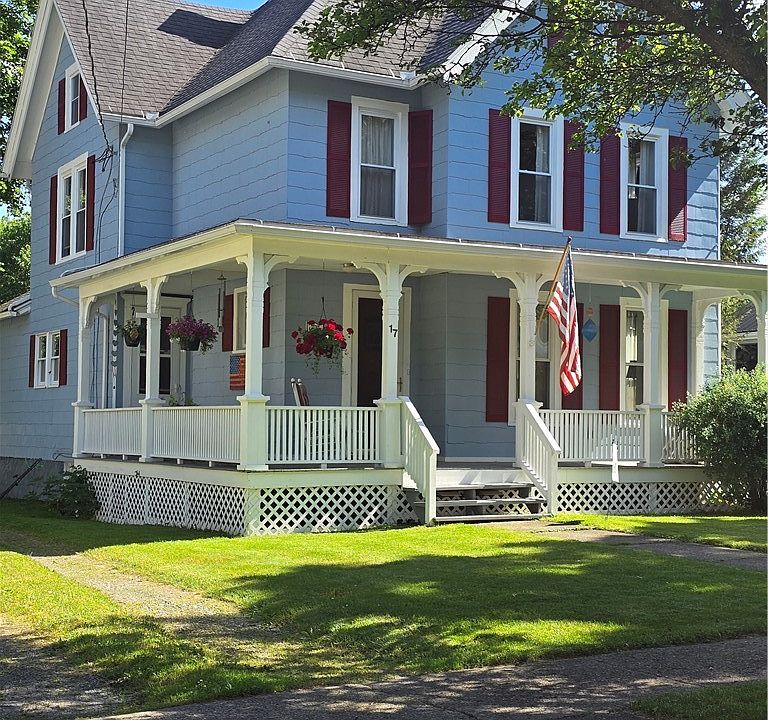 1st image of 17 Lake St