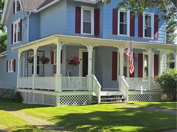 17 Lake St, Hammondsport, NY 14840