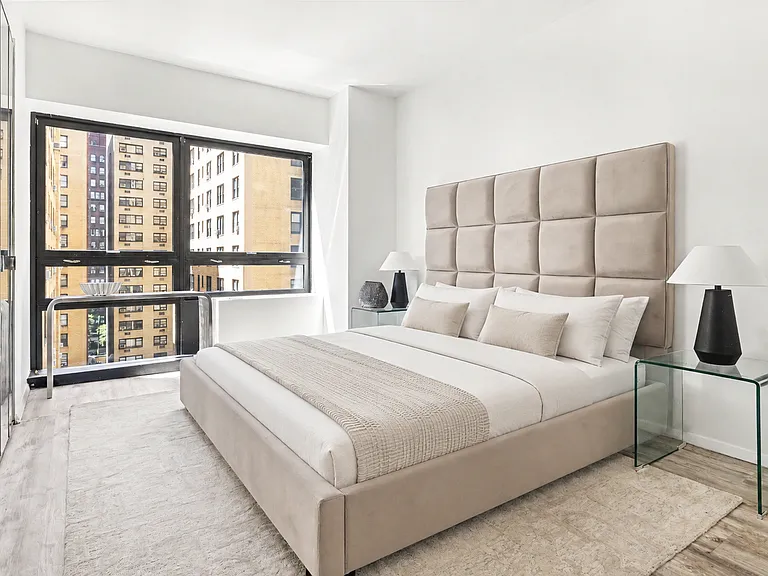 415 E 54th St #6D — Photo 6