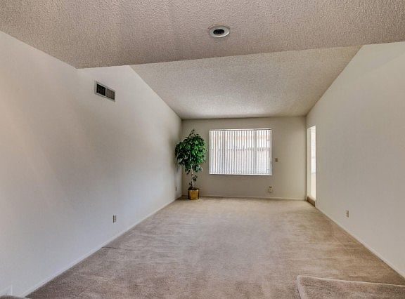 5th image of 3931 W Helena Dr