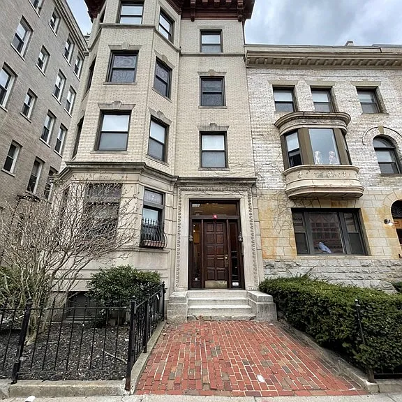 65 Hemenway St #6 — Photo 1