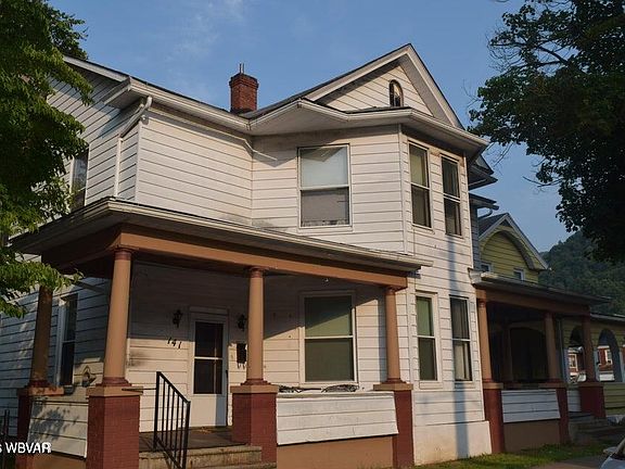3rd image of 141-143 3rd St