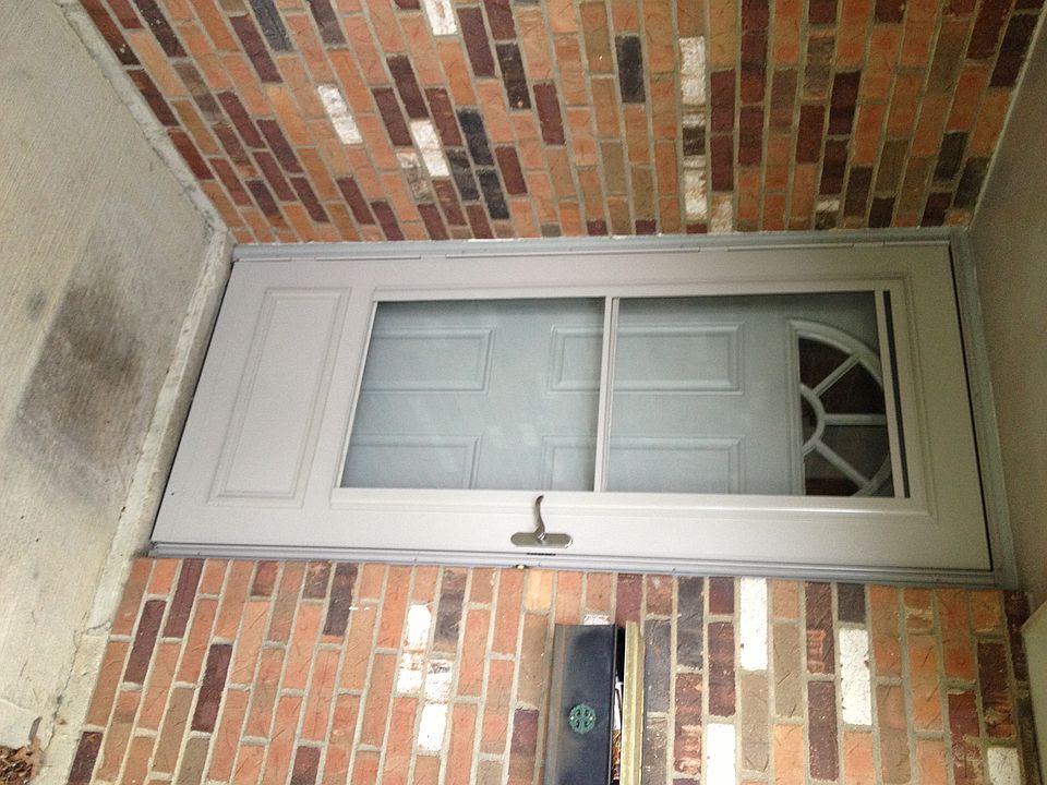 1st image of 605 Essen Pl