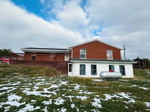 3513 Valley Chapel Rd, Jackson, OH 45640