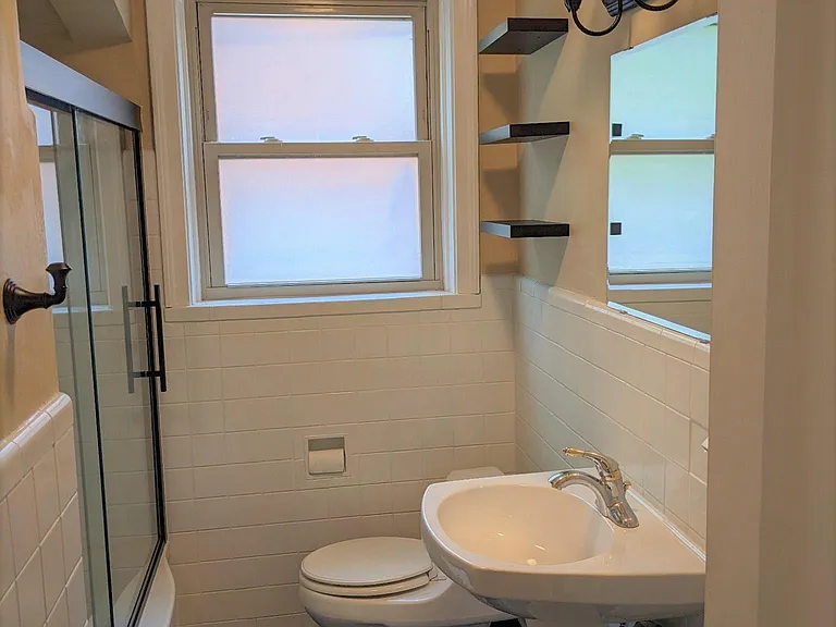 7943 Delmar Blvd #1F — Photo 16