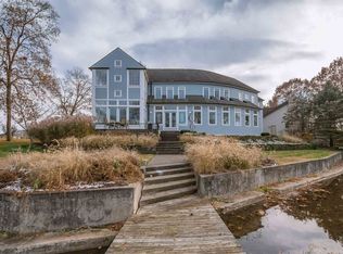 3406 S Shore Dr, Mishawaka, IN 46544