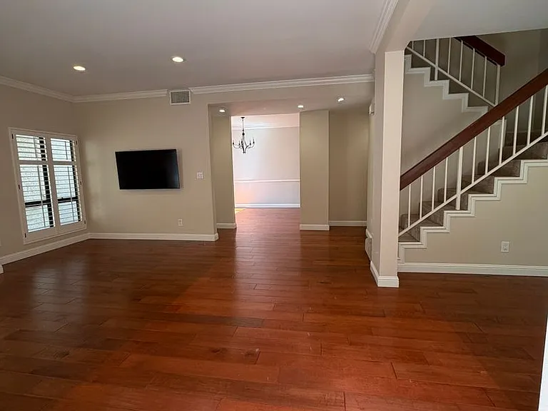 1734 N Verdugo Rd #6 — Photo 6