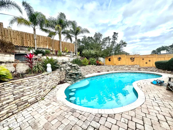 4426 CHASEWOOD Drive, Jacksonville, FL 32225