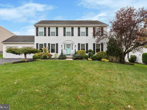 366 Buckingham Cir, Harleysville, PA 19438
