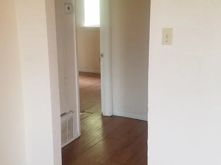 8100 Landing Ave — Photo 4