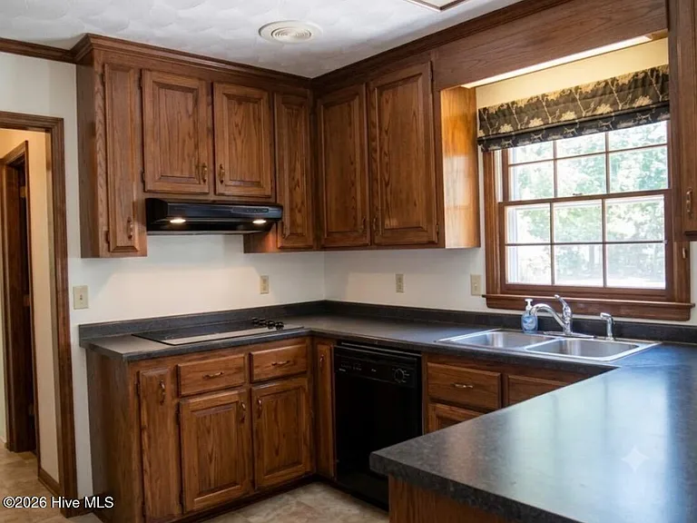 2705 One Iron St — Photo 17