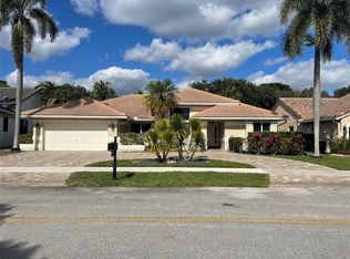 9861 N Abiaca Cir, Davie, FL 33328