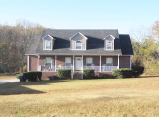 1073 Autumn Woods Dr, Pleasant View, TN 37146