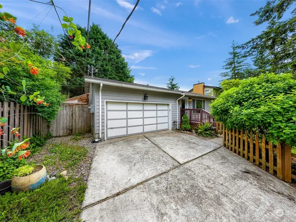 438 Hilltop Drive, Sedro Woolley, WA 98284