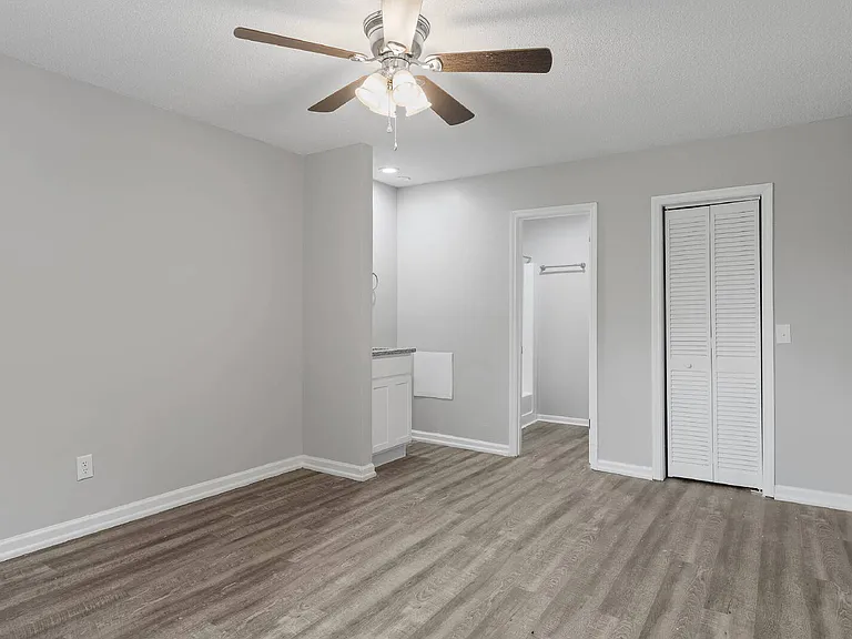 105 Ppoole St #303 — Photo 83