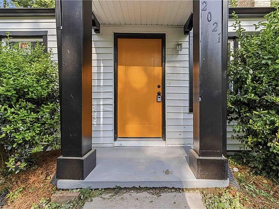 3rd image of 2021 Conrad Ave SE