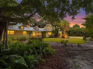 2480 Alameda Ave, Sarasota, FL 34234