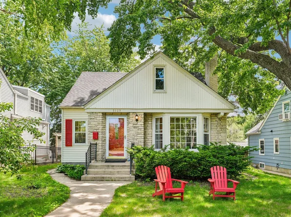 5529 Queen Ave S, Minneapolis, MN 55410