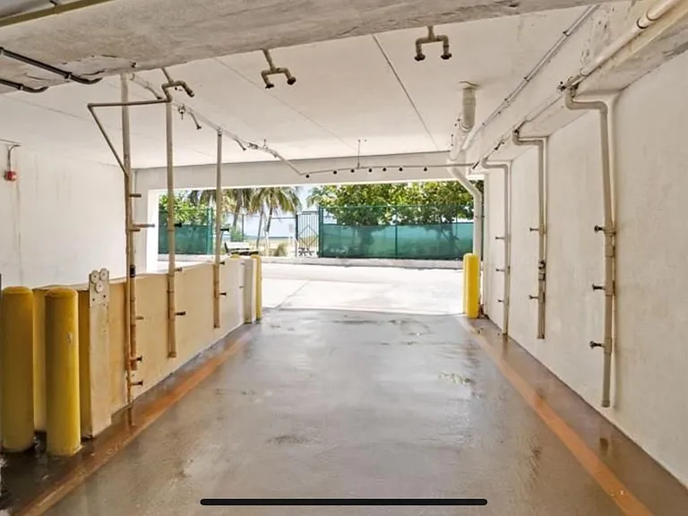 750 N Ocean Blvd #802 — Photo 35
