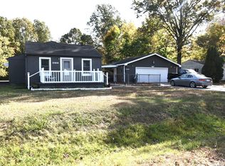 21819 Springhill St, Romulus, MI 48174